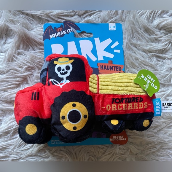 NEW BARK halloween haunted playride dog toy for small-medium dogs (0-50lbs) - Picture 1 of 3
